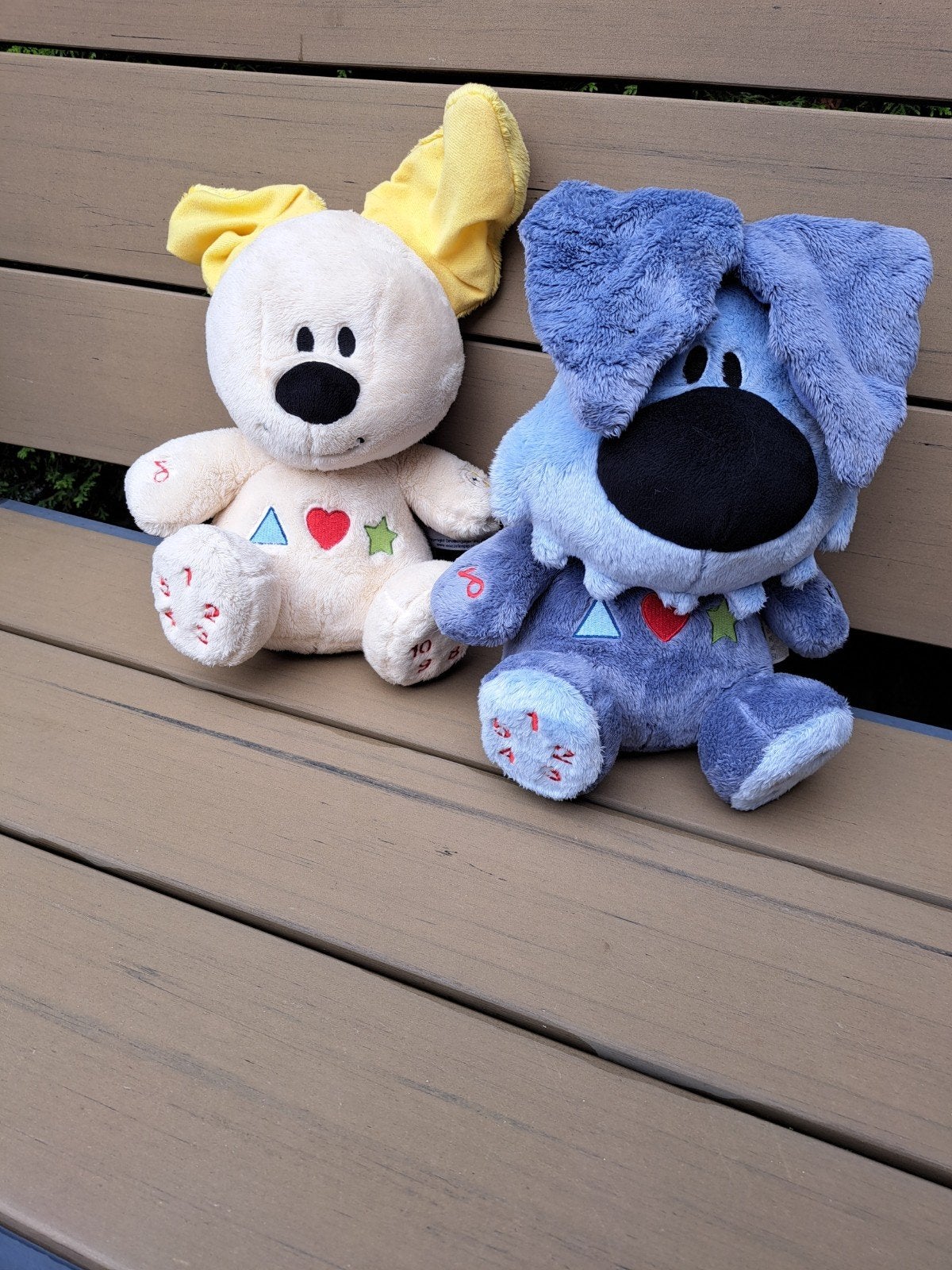 woezel en pip, sprekend en zingend, Ophalen, Hond