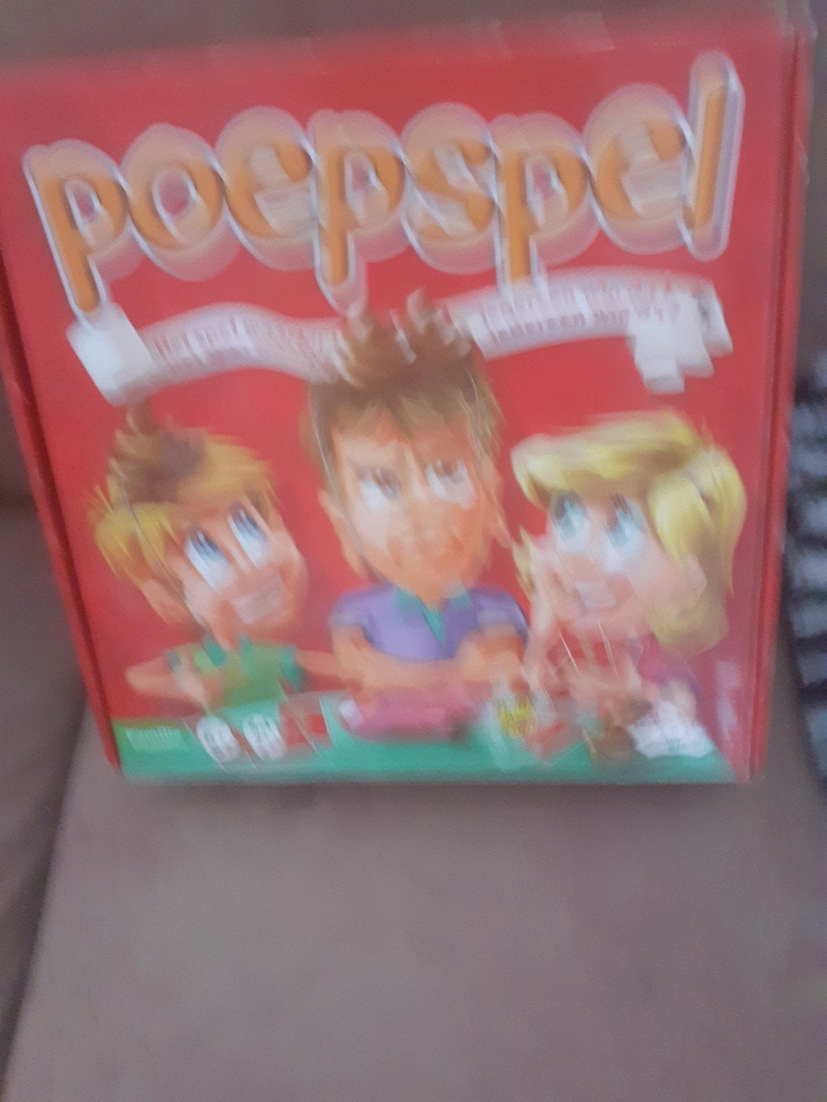 Poepspeel: Het hilarische spel voor het hele gezin!, Drie of vier spelers, Ophalen of Verzenden, Zo goed als nieuw