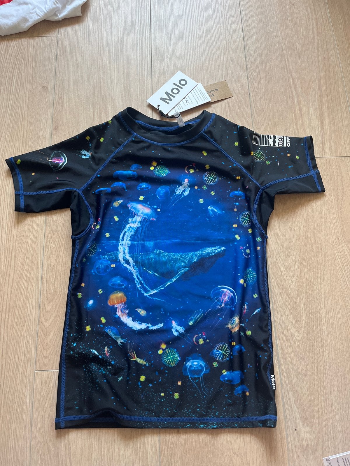 Molo UV-zwemshirt Walvis en Kwallen - Maat 146/152, Kinderen en Baby's, UV-zwemkleding, Jongen of Meisje, Nieuw, Ophalen of Verzenden