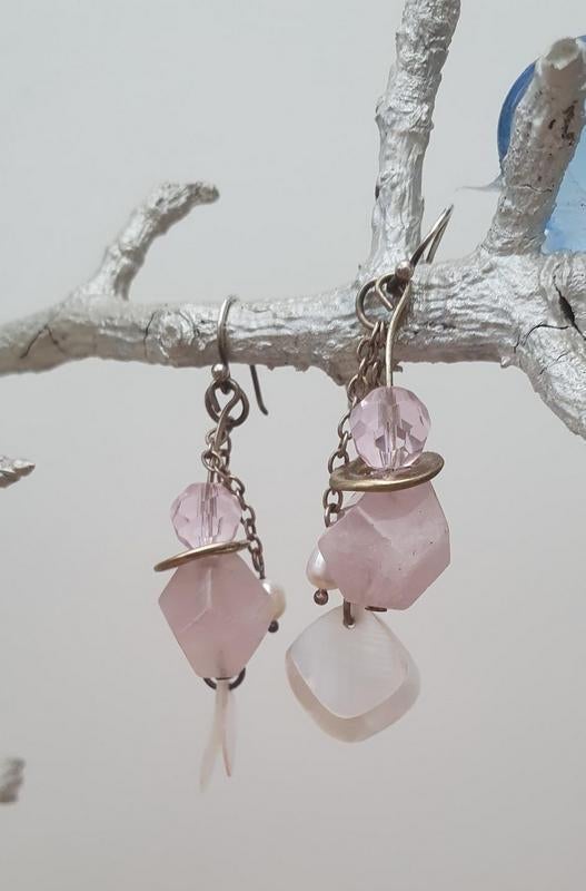 Oorbellen zilver met rozenkwarts parel en parelmoer  nieuw, Hangers, Nieuw, Ophalen of Verzenden, Roze