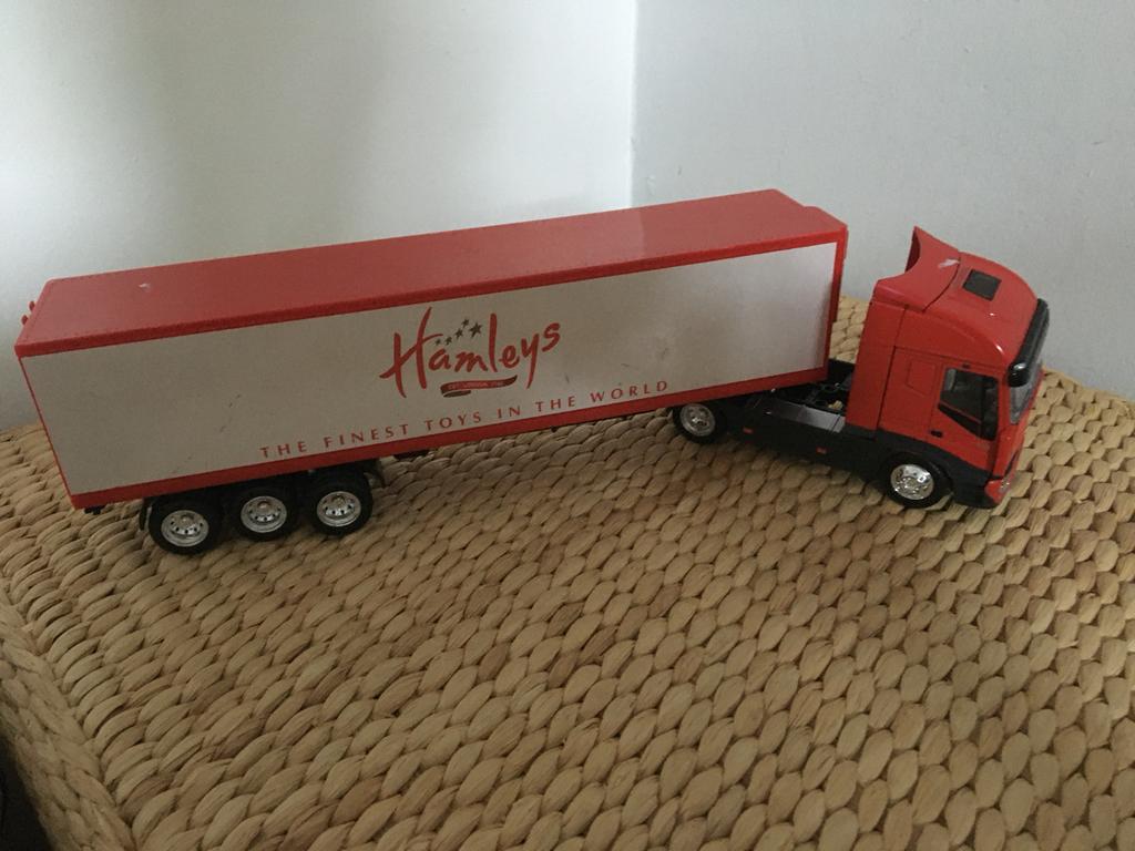 Hamleys Vrachtwagen met Oplegger - Model Speelgoed, Ophalen of Verzenden, Gebruikt