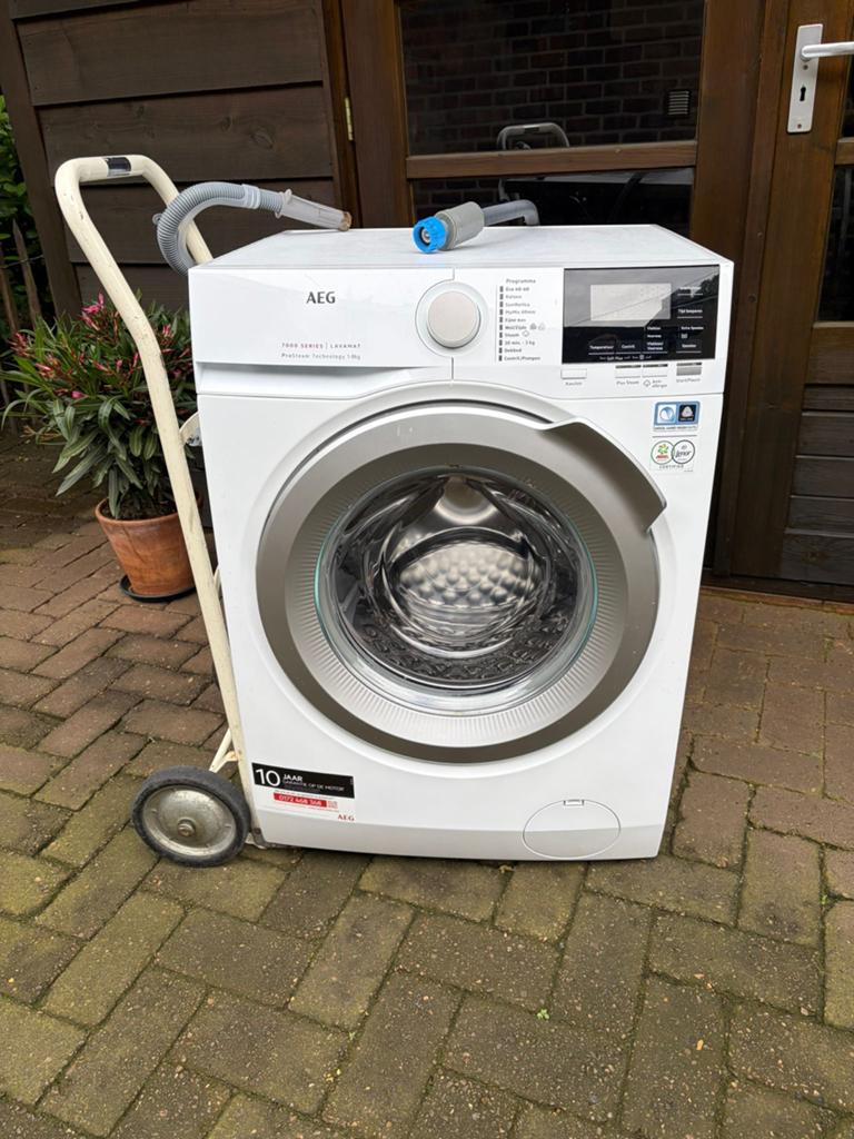 AEG 7000 Series Lavamat ProSteam Wasmachine 1-8kg, Ophalen, 1200 tot 1600 toeren, Gebruikt, 8 tot 10 kg
