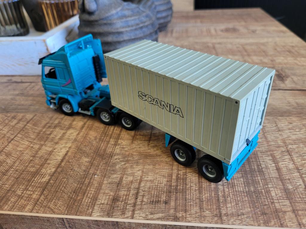 Scania met contener oplegger, Tekno, Zo goed als nieuw, Tekno, Bus of Vrachtwagen