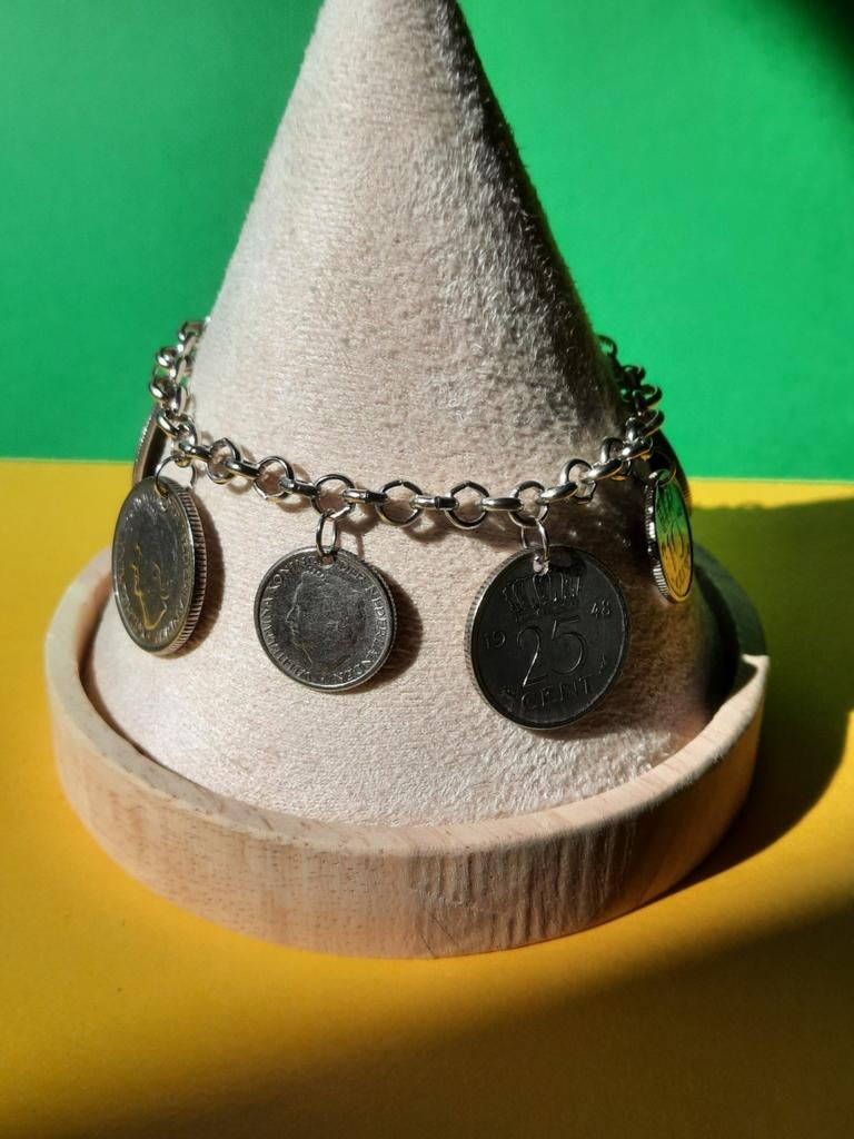 Wilhelmina Dubbeltjes en Kwartjes Armband, Ophalen of Verzenden, Zo goed als nieuw, Zilver, Staal