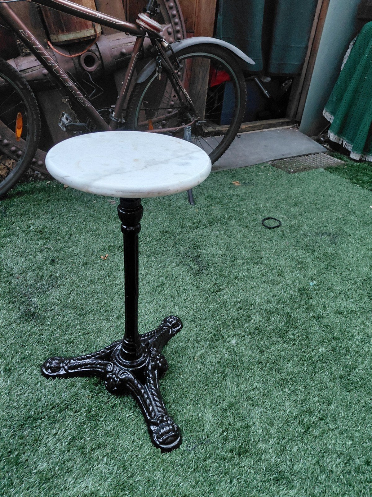 antik tafel, Ophalen, Zo goed als nieuw