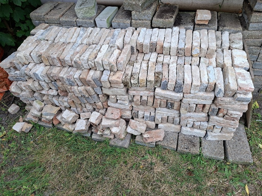 Ijsselsteentjes, Ophalen, Gebruikt, Bakstenen