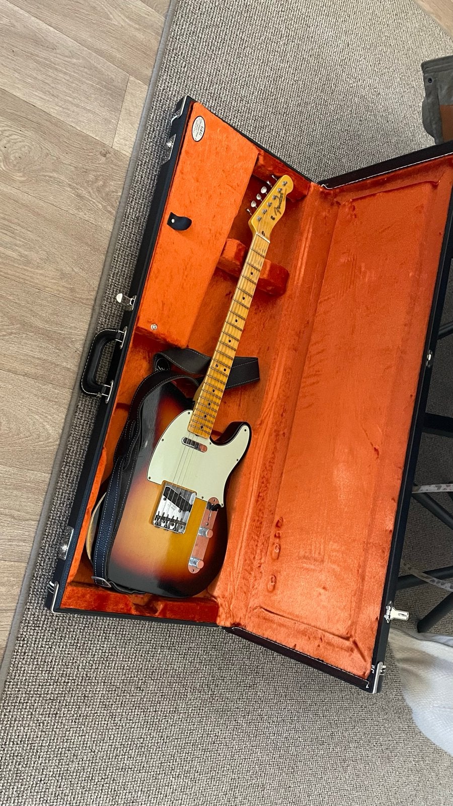 Fender Custom Shop 1963 Telecaster Relic, Muziek en Instrumenten, Ophalen, Zo goed als nieuw, Solid body, Fender