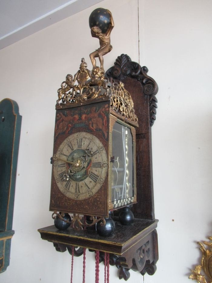 Oer 10995 ANTIEKE 17e eeuwse West-Friese stoelklok, Antiek en Kunst, Ophalen