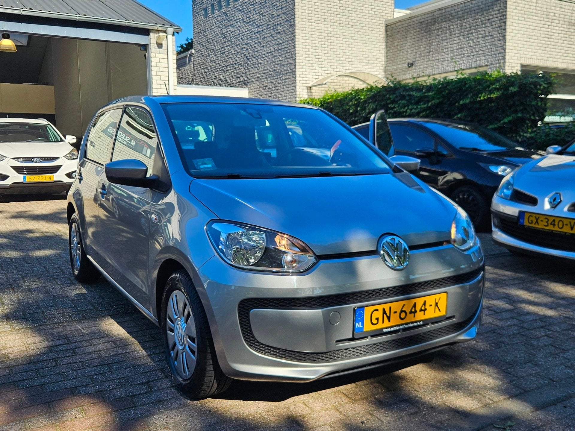Foto 12 van Volkswagen Up! 1.0 move up! BlueMotion*Zeer mooi!*NAP