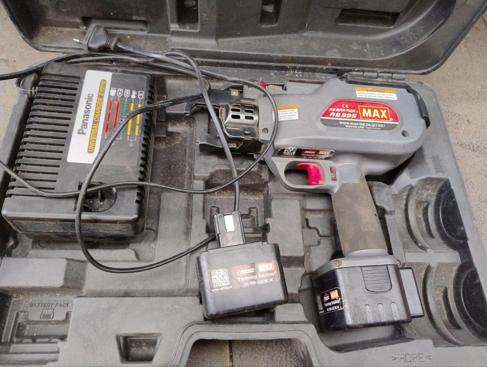 MAX RB395 vlechtmachine, panasonic lader, 2 x accu, Ophalen of Verzenden, Gebruikt, Overige typen, Overige merken