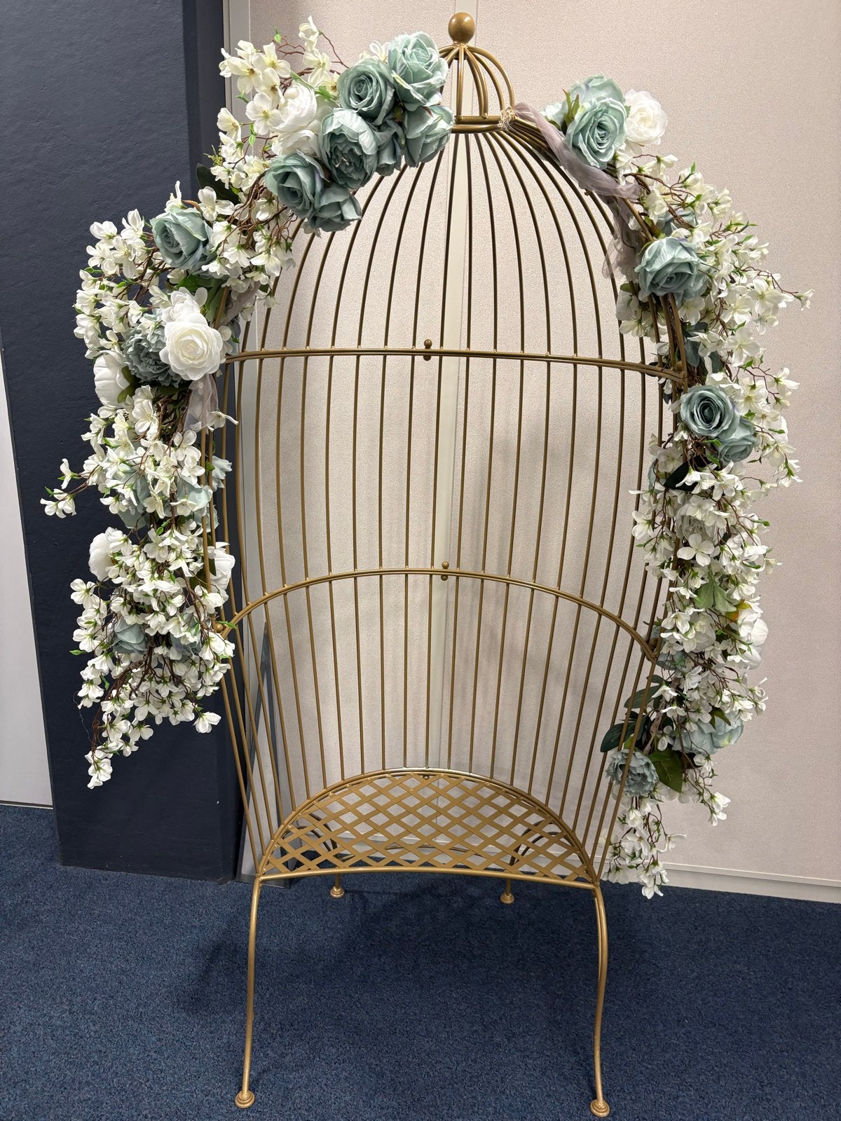 Decoratieve metalen vogelkooi met bloemen - Goudkleurig, Ophalen, Klassiek, Zo goed als nieuw, Goud