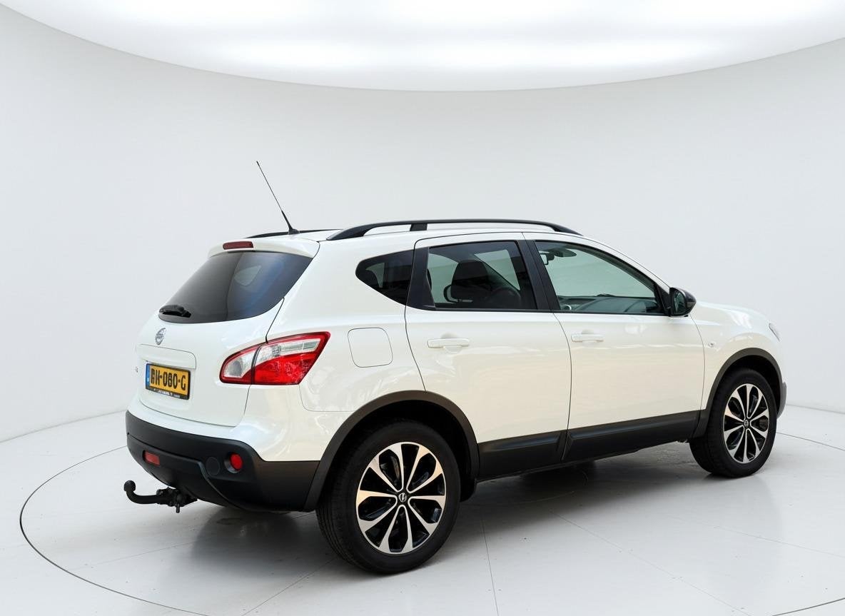 Nissan Qashqai 1.6 dCi 360 pano trekhaak, Auto's, Voorwielaandrijving, Euro 5, 1380 kg, Gebruikt