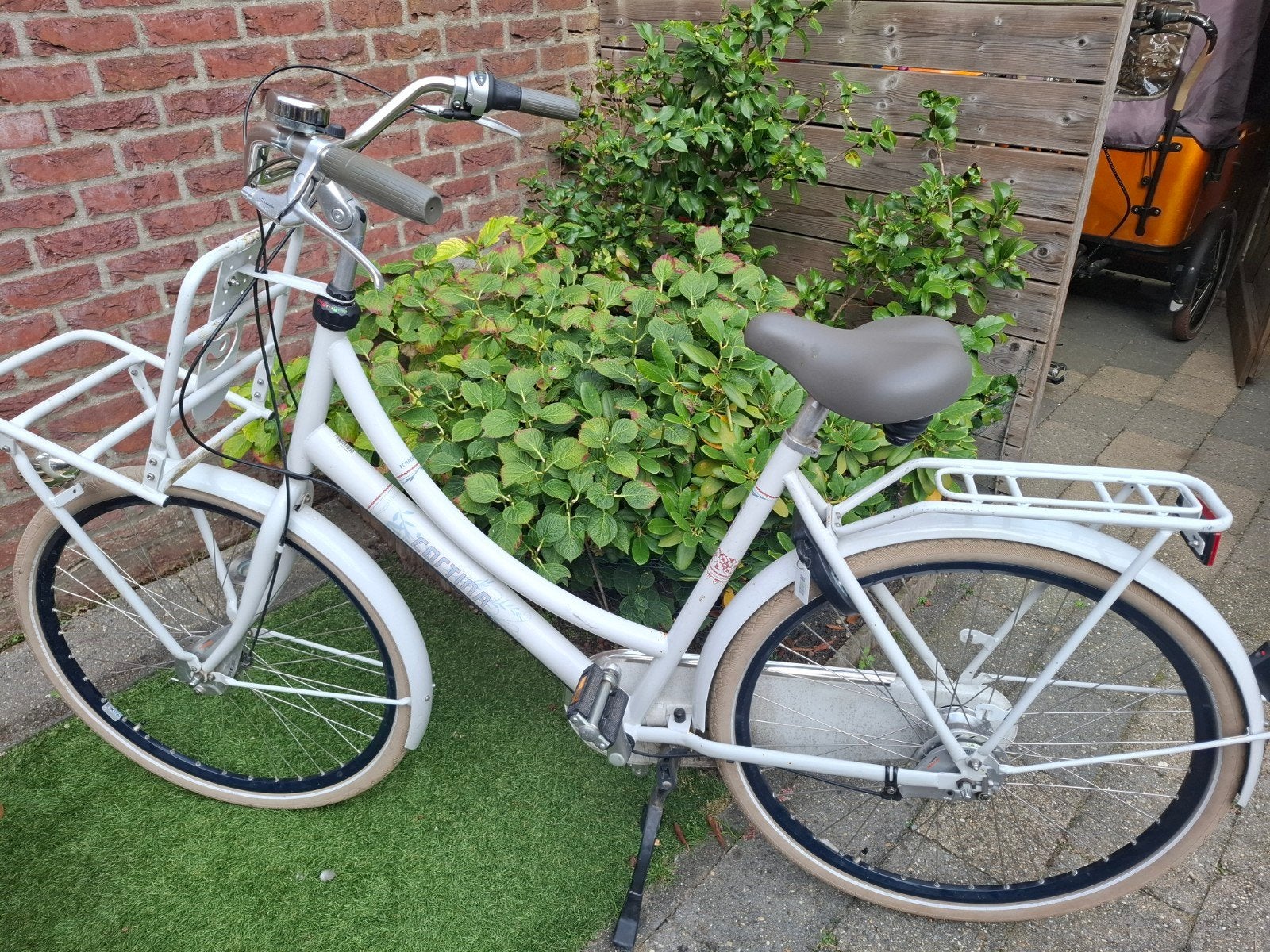 Cortina Roots Transport Denim D57 Light Grey Gloss RB7, Gebruikt, Versnellingen, 56 cm of meer, Ophalen