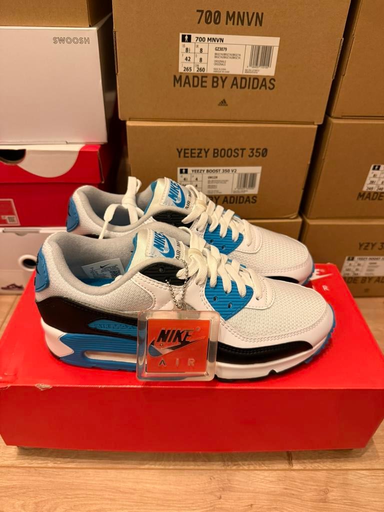 Nike Air Max 90 Laser Blue Maat 40 Deadstock, Kleding | Heren, Schoenen, Blauw, Nieuw, Ophalen of Verzenden, Sneakers of Gympen