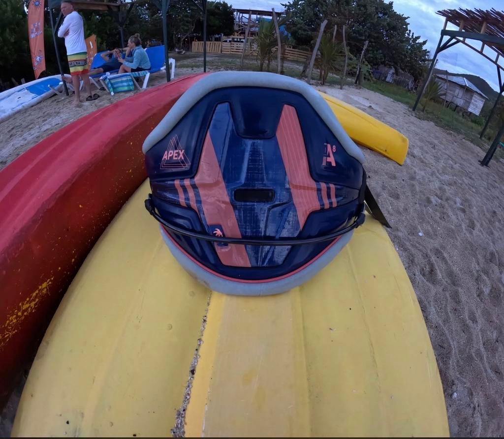 Ion apex A8 maat M, hybride harnass / trapeze, Watersport en Boten, Kitesurfen, Gebruikt, Trapeze, Geen board, Ophalen of Verzenden