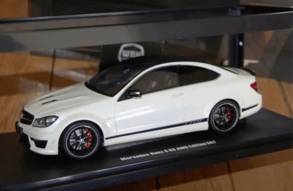 1:18 MERCEDES C63 COUPE EDITION 507 wit GT899 GT spirit WRH, Verzenden, Zo goed als nieuw, Auto, Overige merken
