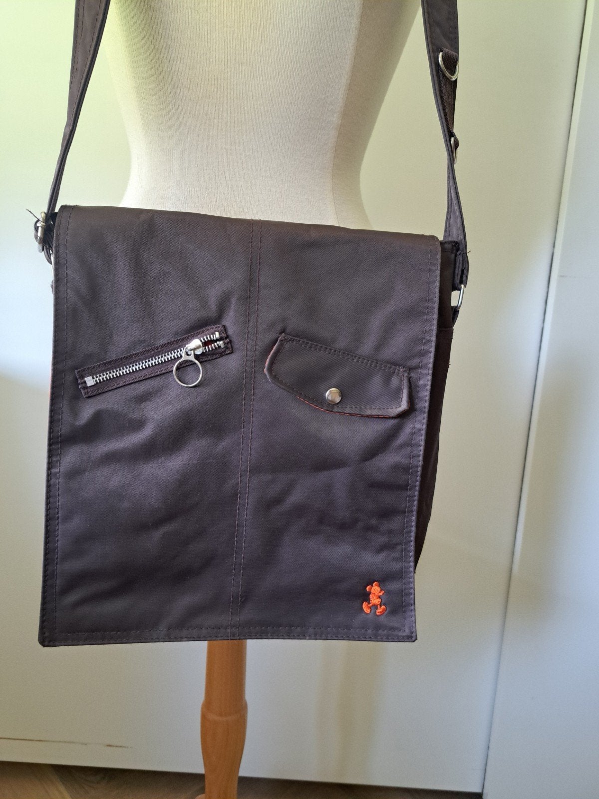 Vintage Disneyland Resort Paris Crossbody Tas - (2002-2009), Ophalen of Verzenden, Mickey Mouse, Nieuw, Overige typen