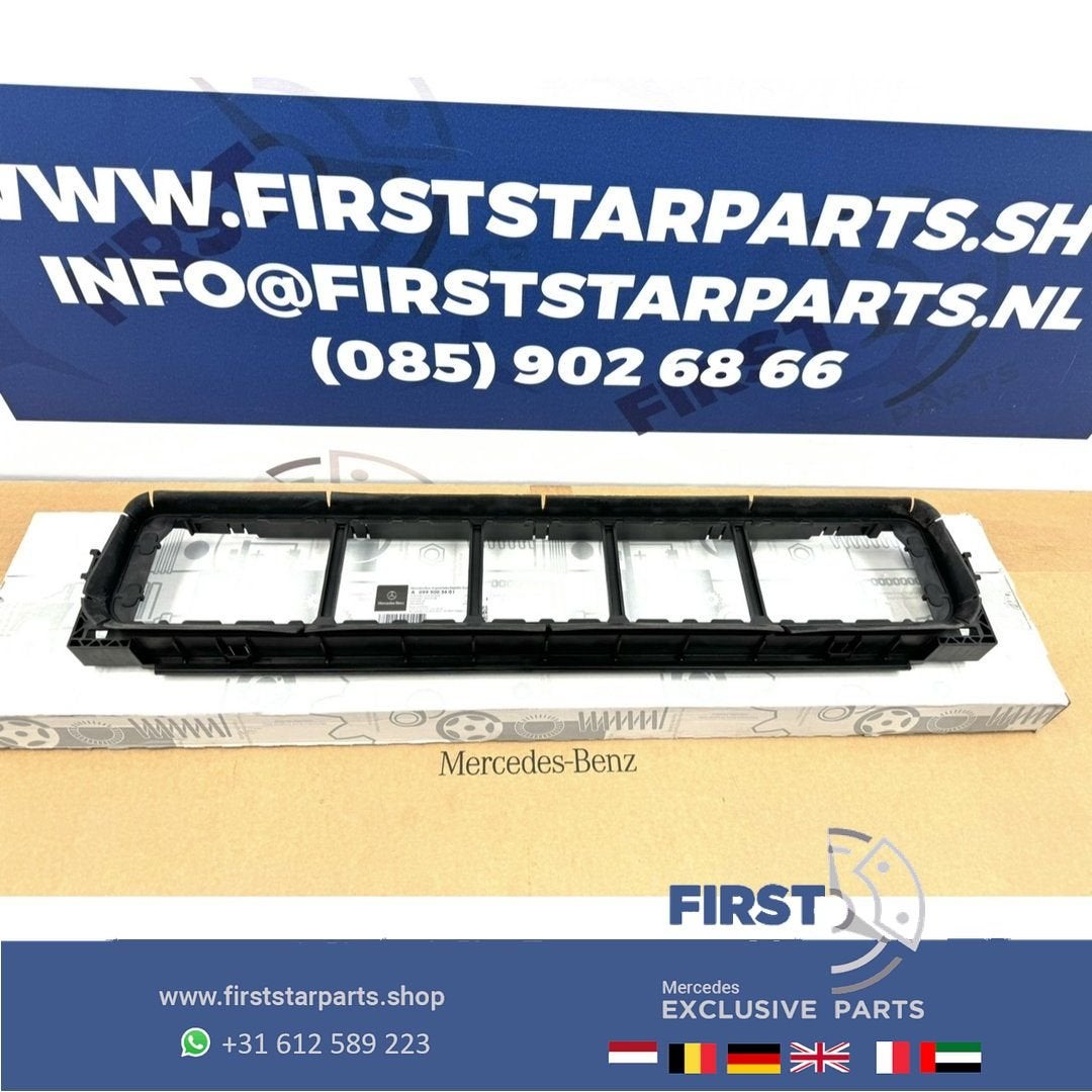 RADIATOR COVER / BUMPER ROOSTER W213 S213 E63 E63s AMG A2135, Gebruikt, -, Ophalen of Verzenden, -