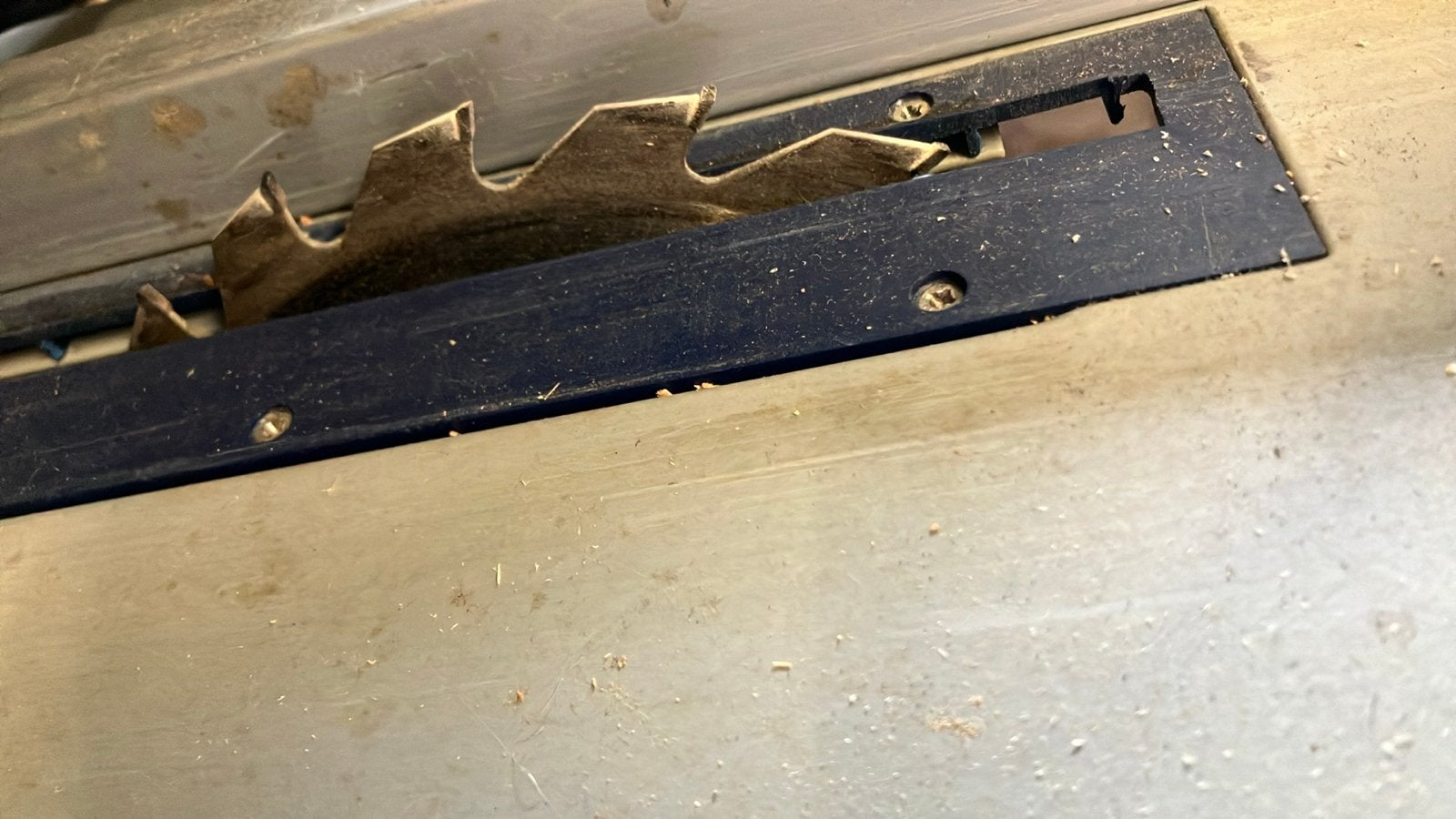 Compacte Tafelzaagmachine - Ideaal voor Houtbewerking, Doe-het-zelf en Verbouw, Gereedschap | Zaagmachines, Gebruikt, Cirkelzaag