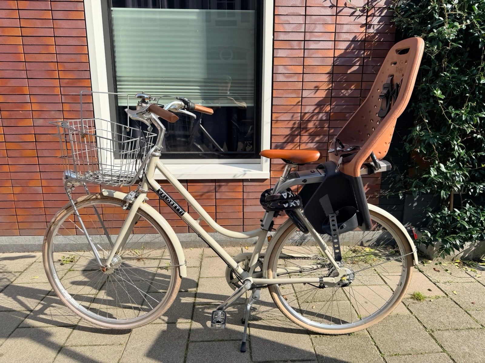 Veloretti Robyn + Yepp kinder seat, Zo goed als nieuw, 50 tot 53 cm, 1 zitje, Ophalen