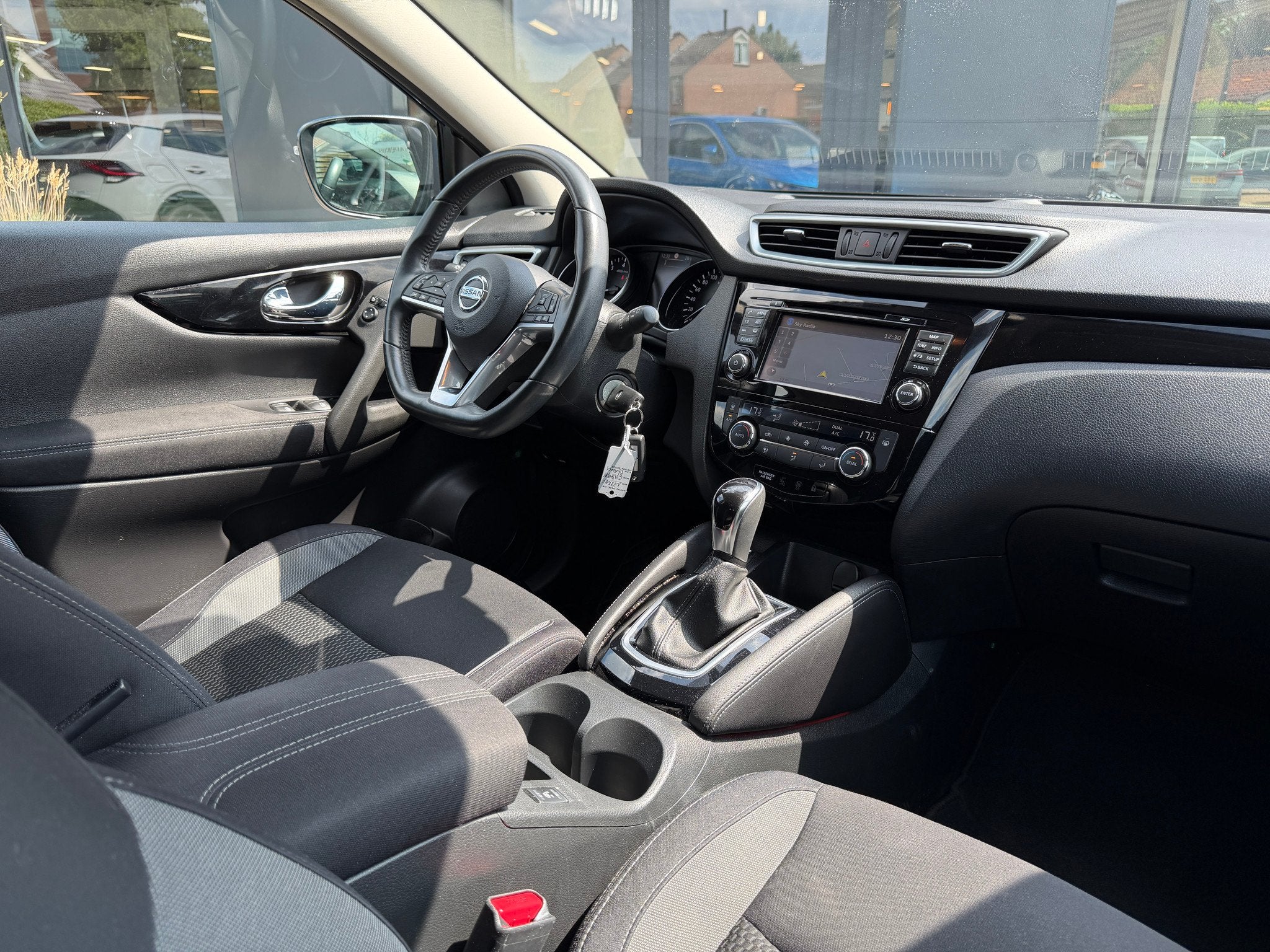Nissan QASHQAI DIG-T 115 N-Connecta (bj 2018, automaat), Auto's, Nissan, Gebruikt, Euro 6, 4 cilinders, Blauw