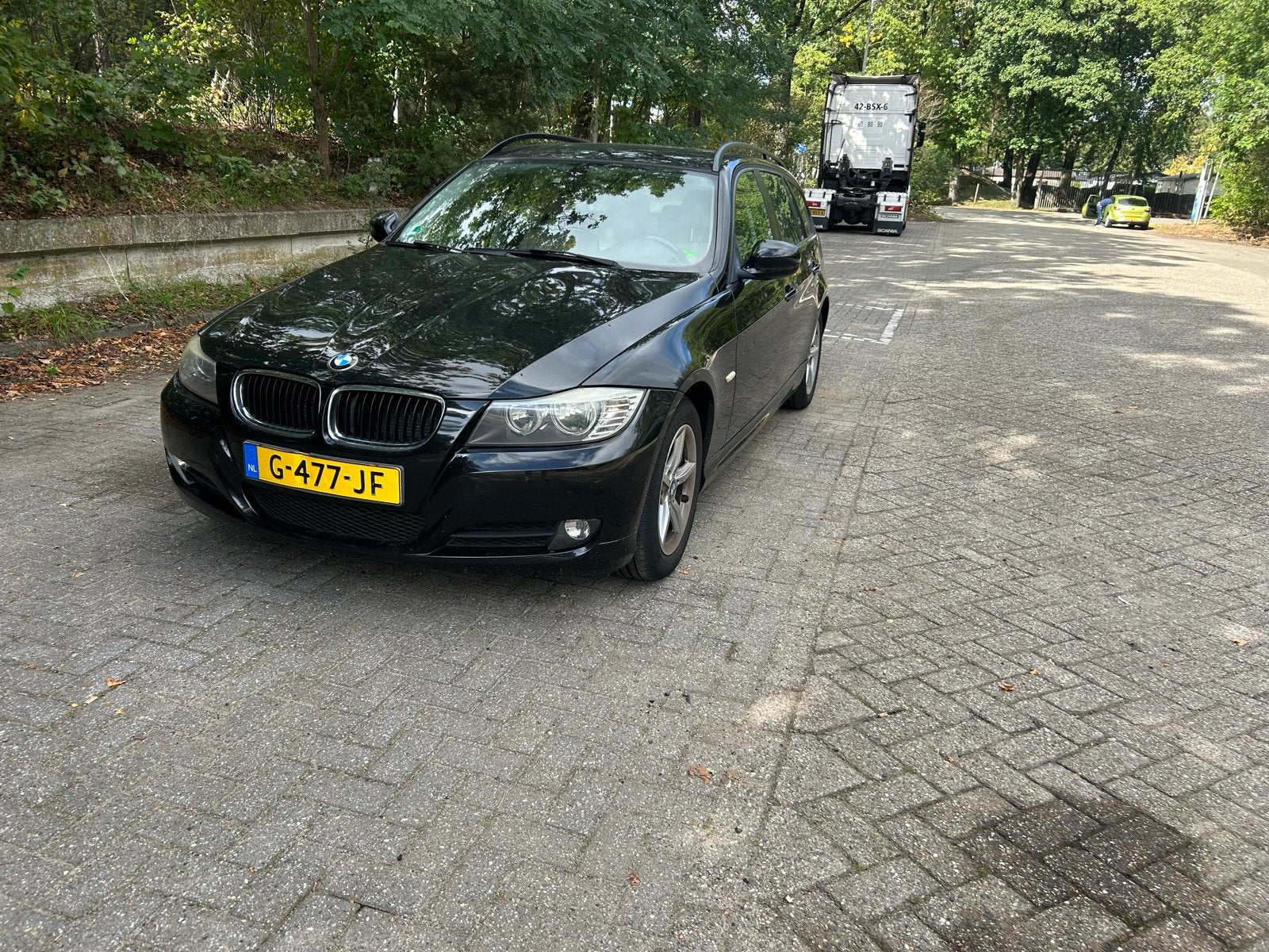 BMW 3-Serie 2.0 318 I Touring 2009 Zwart, Auto's, Achterwielaandrijving, Zwart, Handgeschakeld, Particulier
