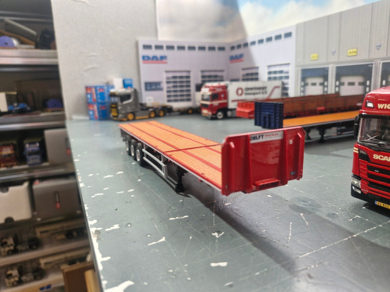 Platte uitschuif trailer wsi, Ophalen of Verzenden, Zo goed als nieuw, Bus of Vrachtwagen, Wsi
