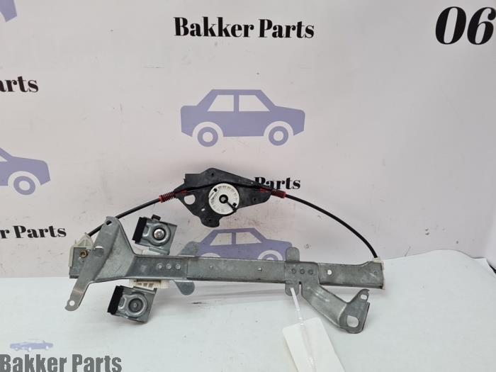 Ruitmechaniek 4Deurs links-voor van een Ford Fiesta, Gebruikt, -, -, Ophalen of Verzenden
