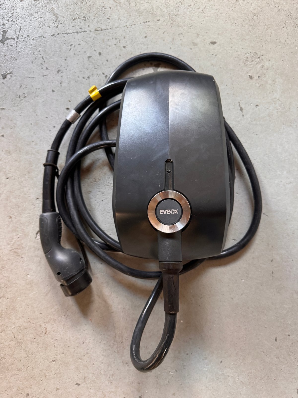 EV Box Elvi laadpaal met vaste laadkabel 6m, Ophalen of Verzenden, Gebruikt, Laadpaal