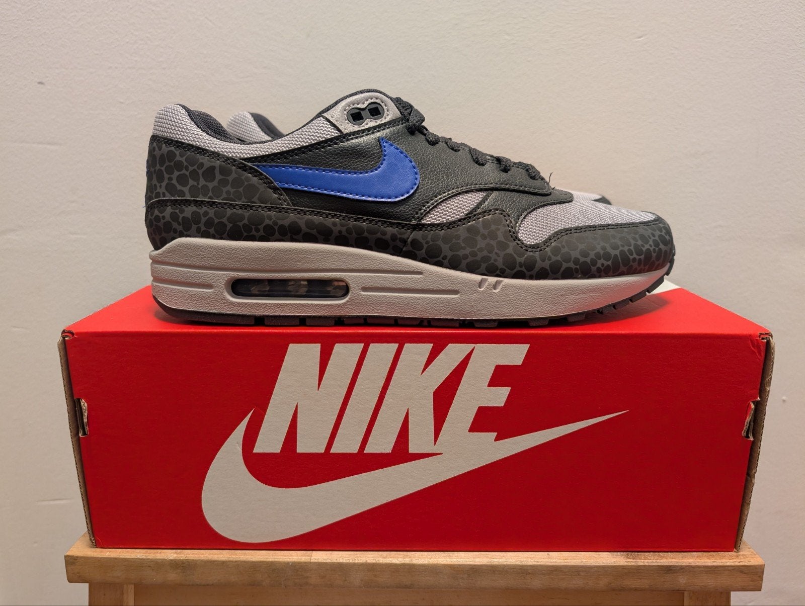 Nike Air Max 1 Reflective Safari 43, Nike air max, Zwart, Nieuw, Ophalen of Verzenden