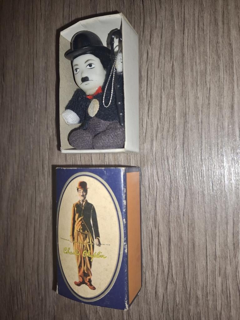 Vintage Charlie Chaplin popje in luciferdoosje, Ophalen of Verzenden, Gebruikt