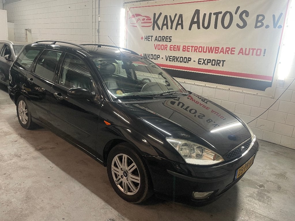 Ford Focus 1.6I NIEUWE APK 2004 Zwart, 1596 cc, 15 km/l, 4 cilinders, 100 pk