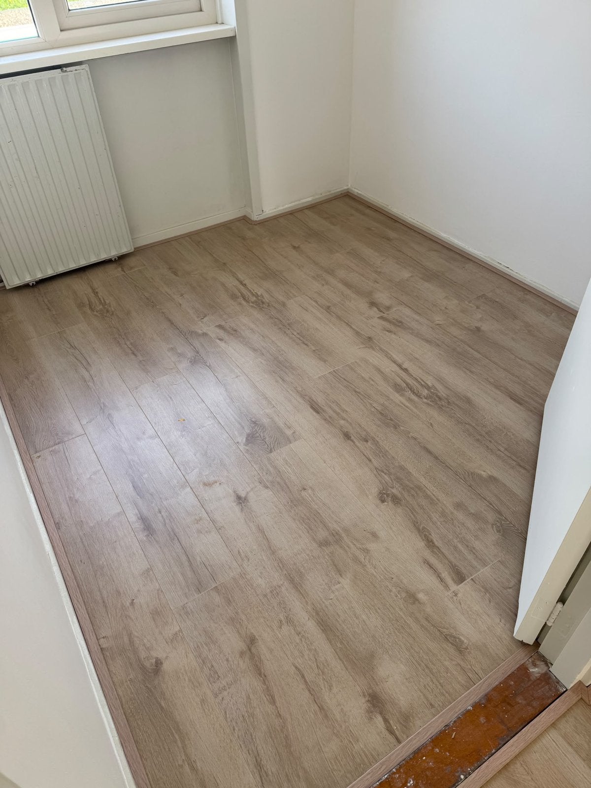 Oktober SUPERSALE laminaat vloer nu €17,95 incl. Leggen!, Laminaat of Parket