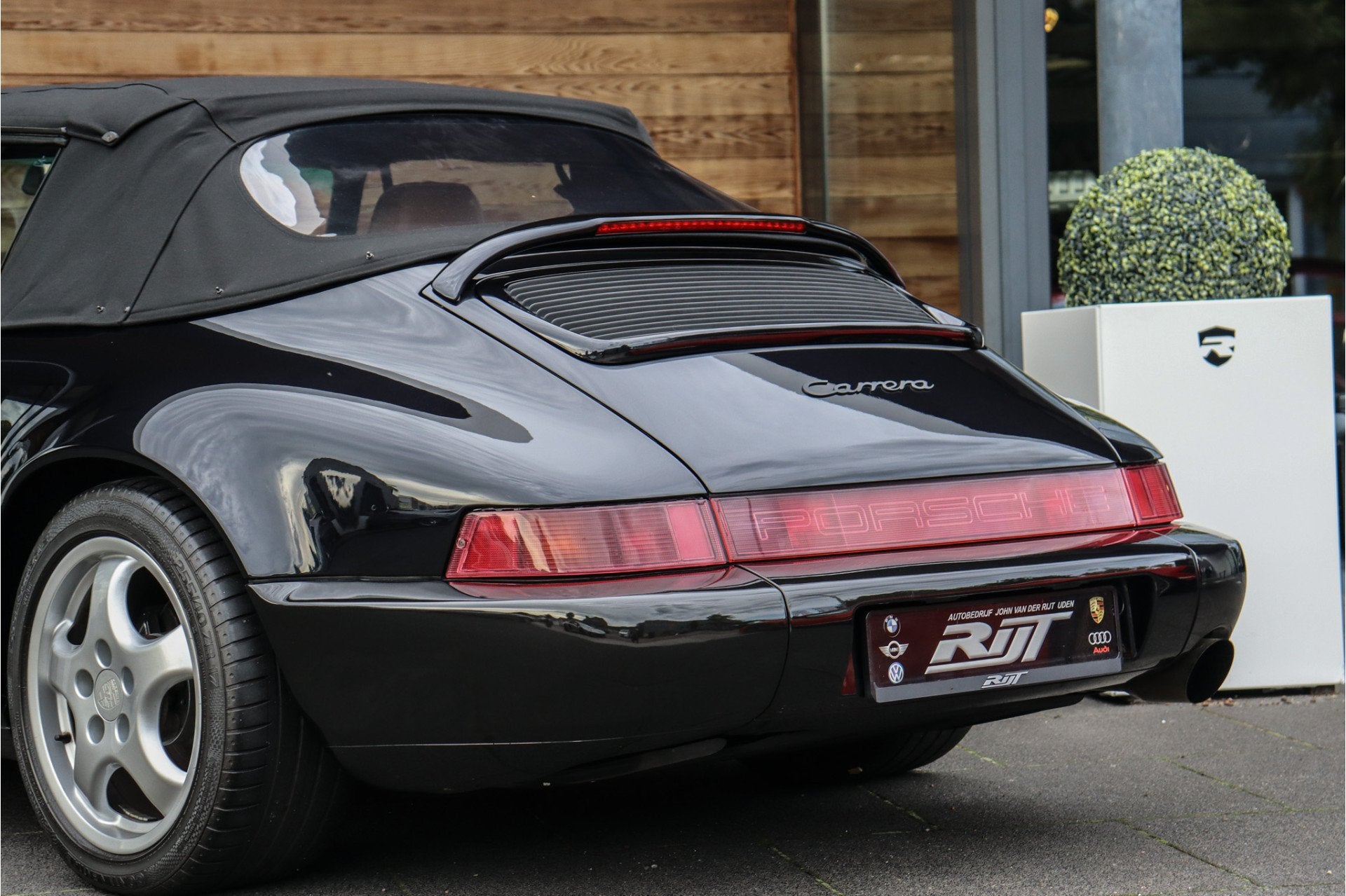 Porsche 911 964 Cabriolet 3.6 handgeschakeld Puntgaaf!, foto 12
