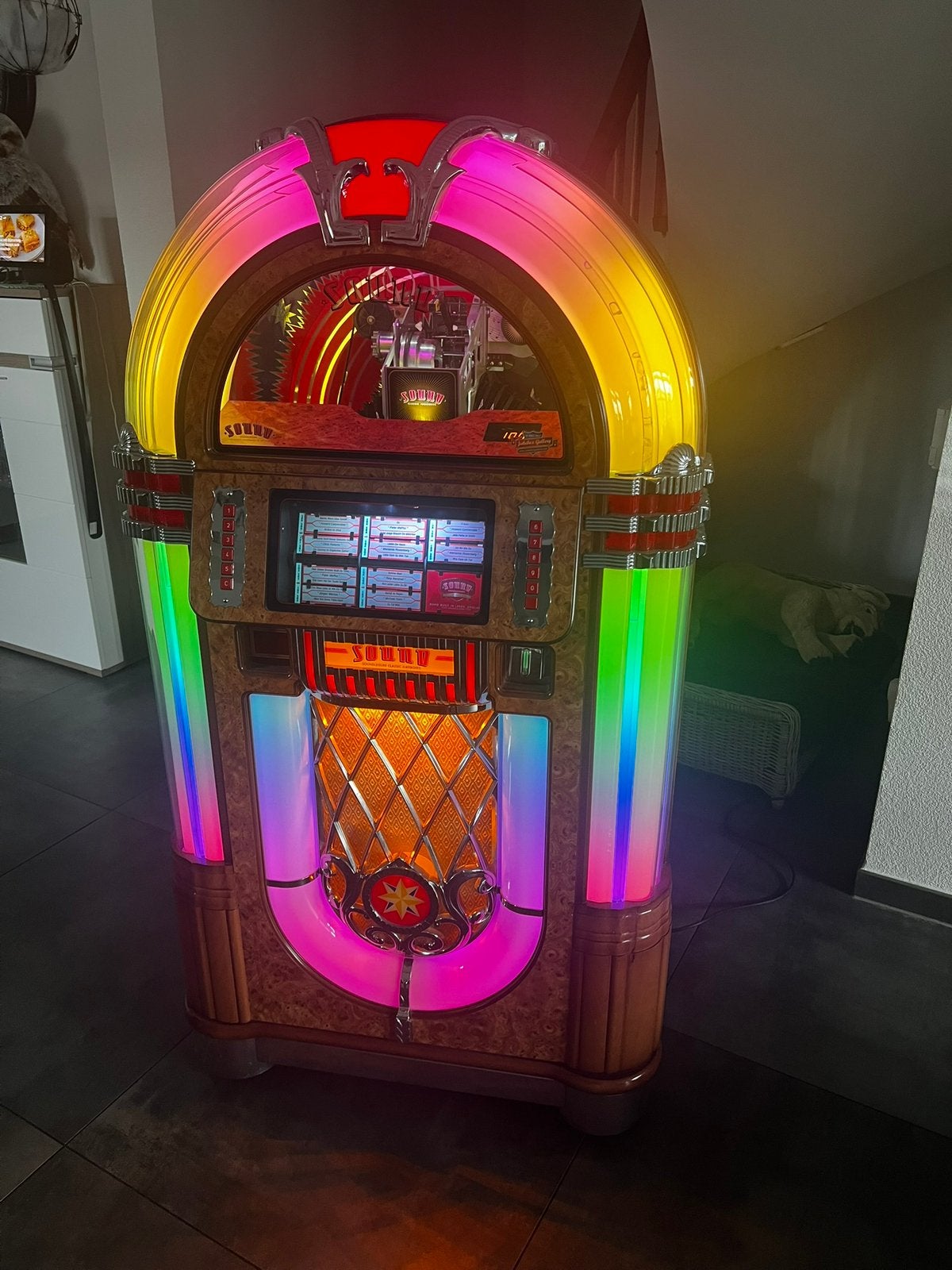 Sound Leisure SL45 Vinyl Jukebox (Wurlitzer Stijl), Verzamelen, Zo goed als nieuw, 1970 tot heden, Ophalen, Met singles
