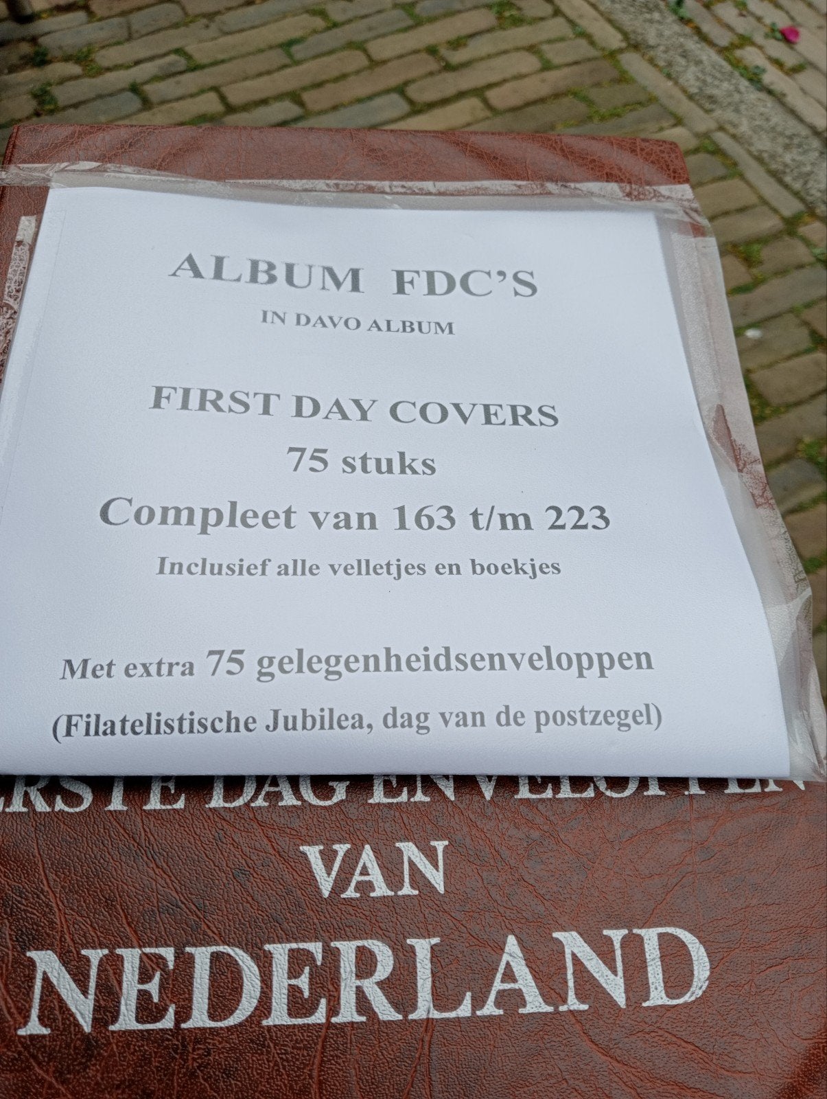 Album FDC's in Davo album - 75 stuks, Postzegels en Munten, Postzegels | Eerstedagenveloppen, Ophalen of Verzenden, Onbeschreven