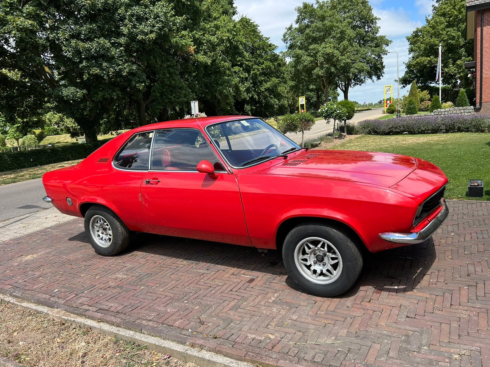 Opel Manta A 1.6 - 1971, Auto's, Opel, Achterwielaandrijving, 4 cilinders, 4 stoelen, 923 kg