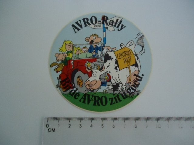 sticker oud AVRO RALLY auto tv peter de SMET strip pop art, Verzamelen, Verzenden, Zo goed als nieuw, Bedrijf of Vereniging