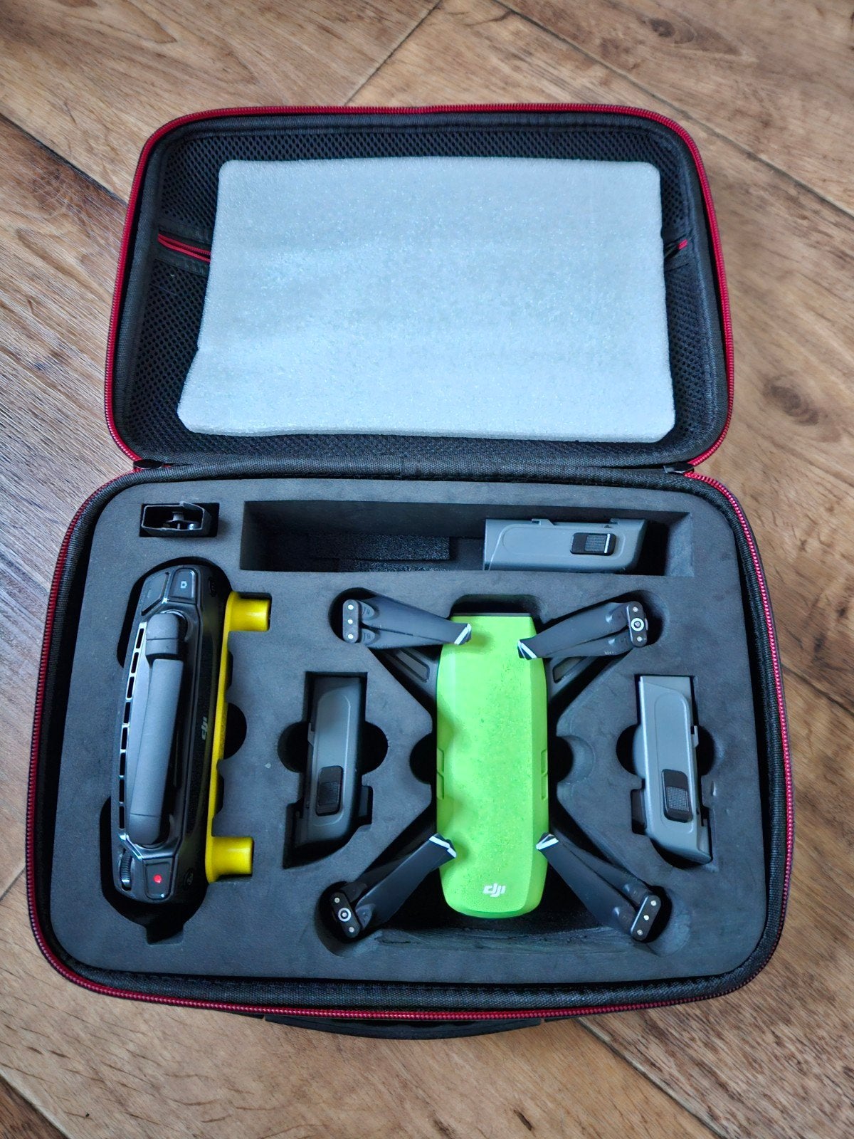 dji spark, Cameradrone, Bediening via smartphone, Ophalen of Verzenden, Zo goed als nieuw