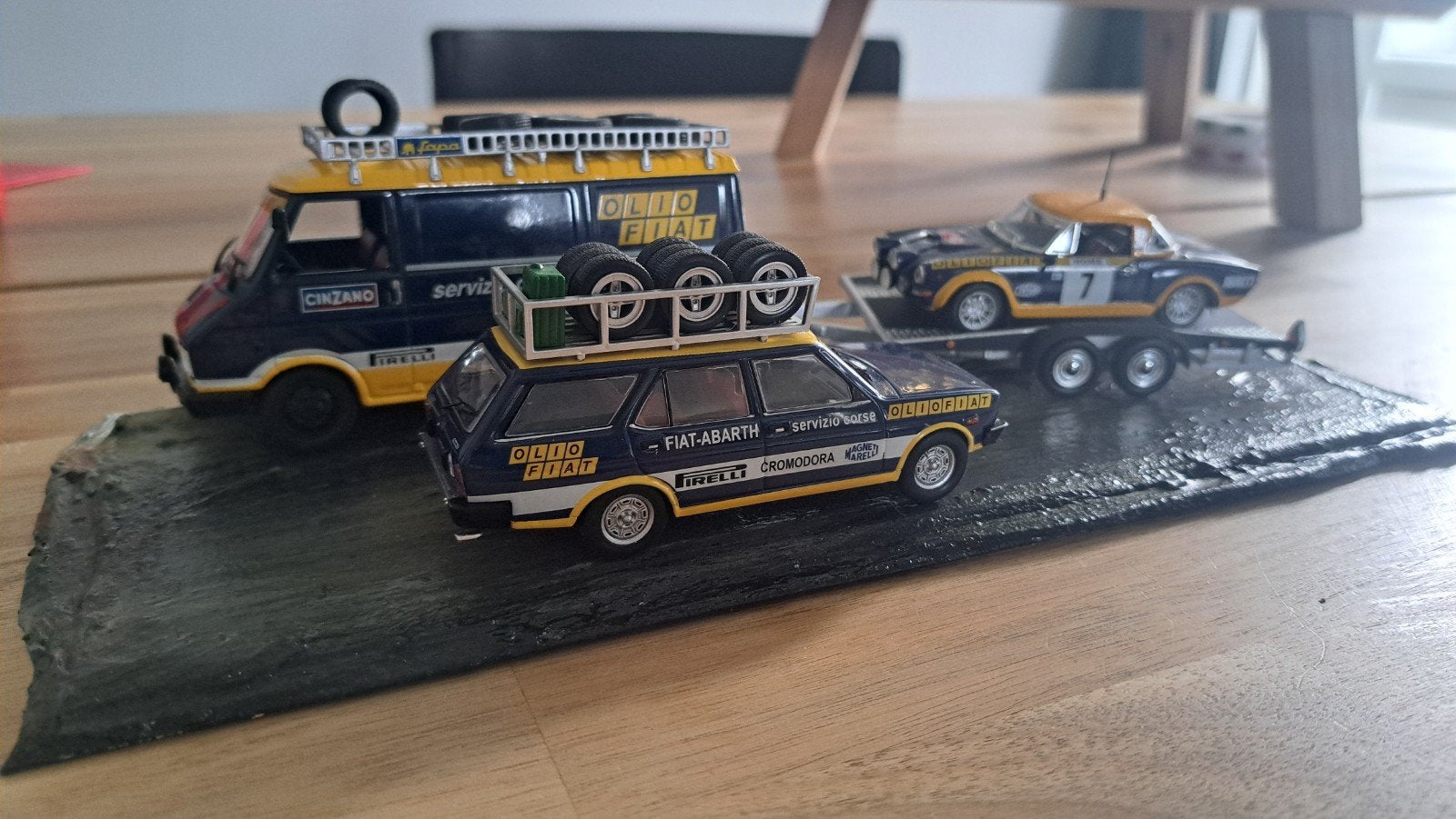 Diorama FIAT ABARTH servizio corse., Ophalen of Verzenden, Auto, Overige merken
