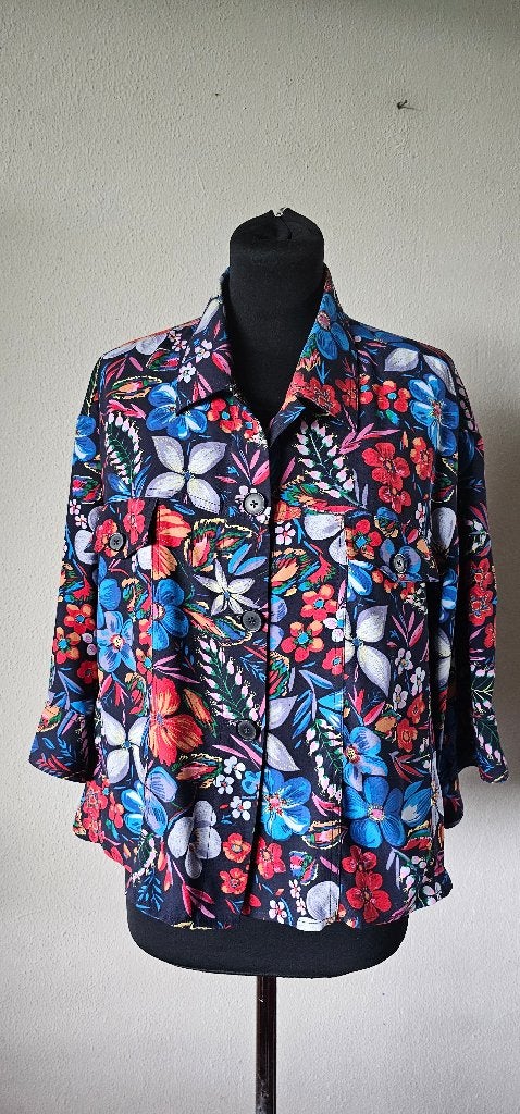 Essentiel Antwerp bloemenprint blouse maat 38 (17425), Maat 38/40 (M), Meerkleurig, Ophalen of Verzenden, Zo goed als nieuw