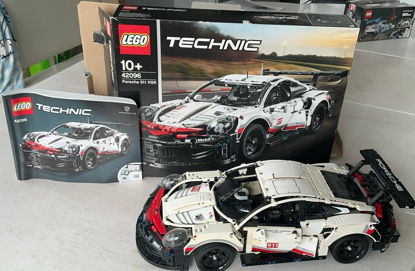 LEGO Technic Porsche 911 RSR - 42096. Met doos en bouwboek, Ophalen of Verzenden, Zo goed als nieuw