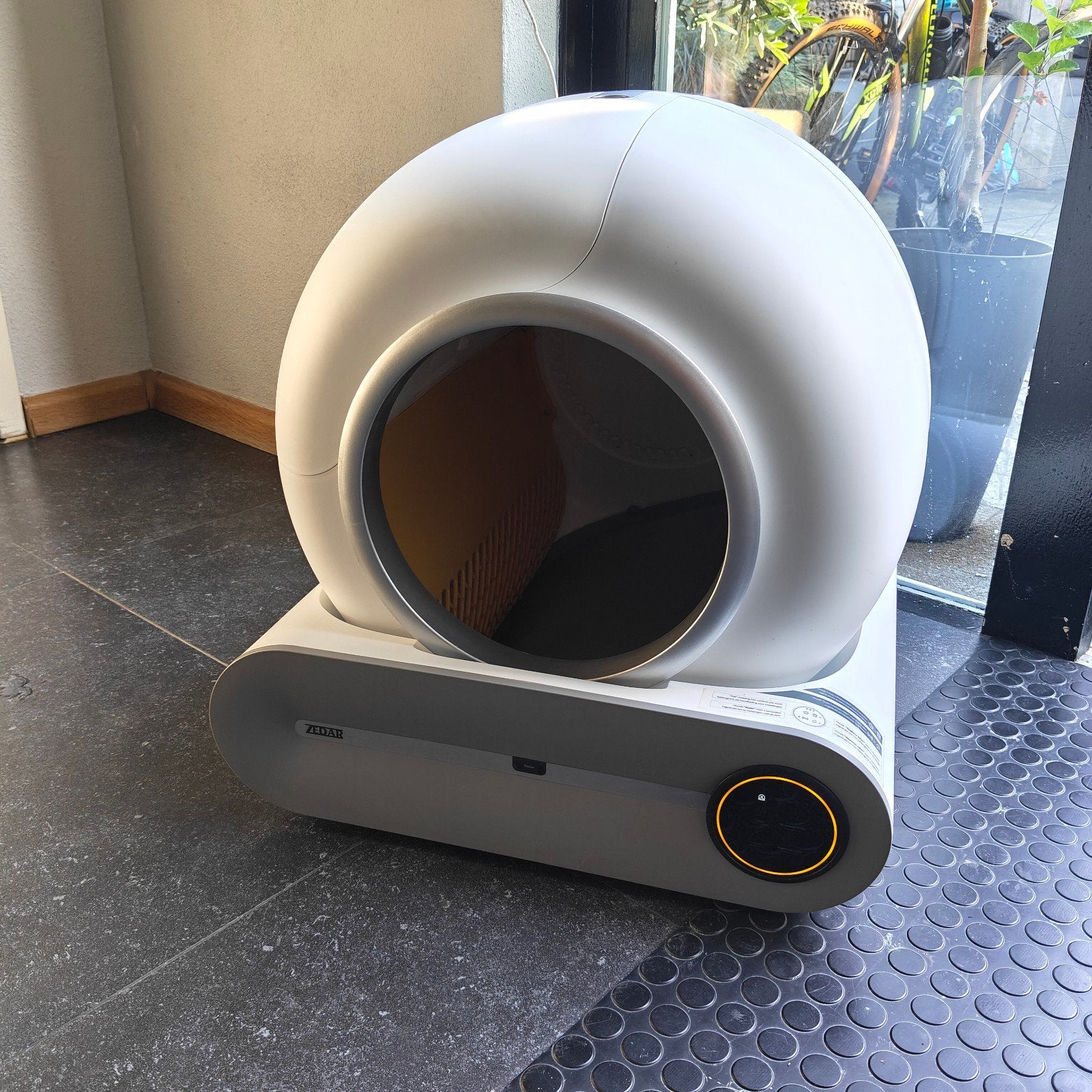 Zedar elektrische kattenbak, Dieren en Toebehoren, Kattenbakken, Ophalen, Zo goed als nieuw