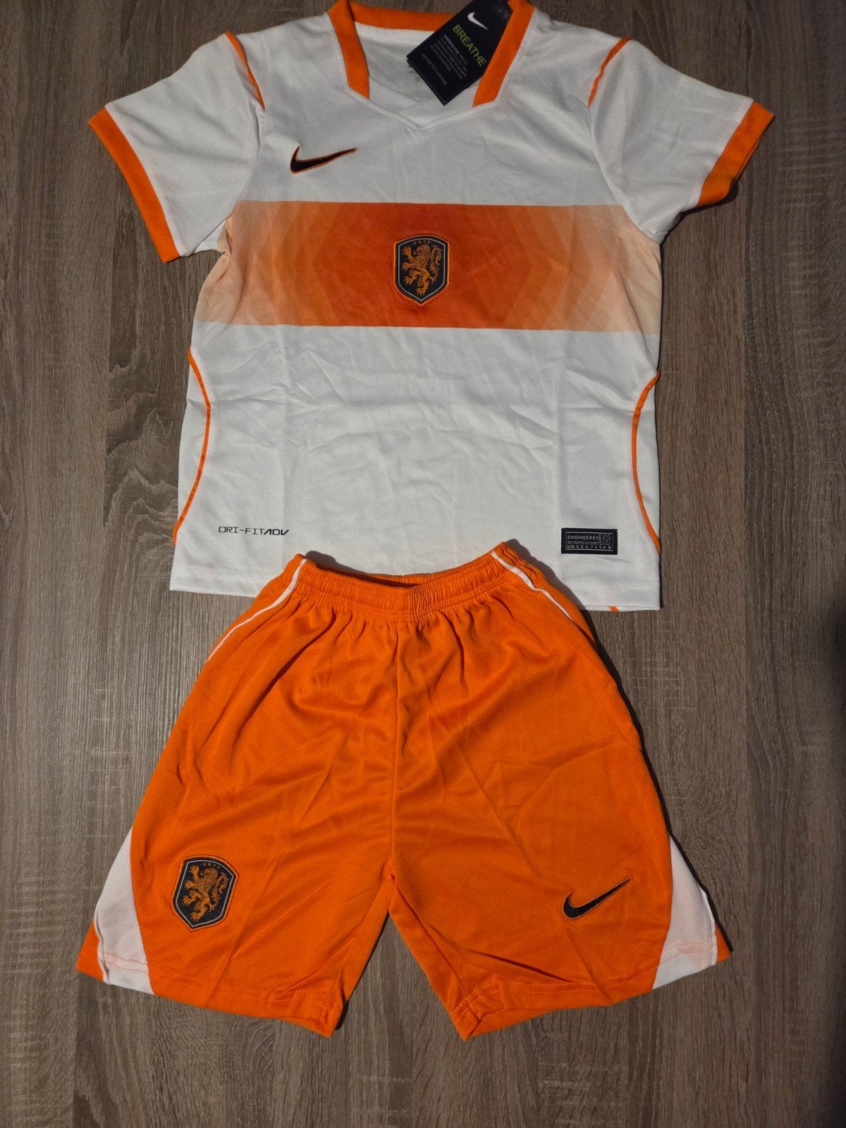 Nederlands elftal tenue uit maat 146-152, Maat XS of kleiner, Ophalen of Verzenden, Nieuw, Set