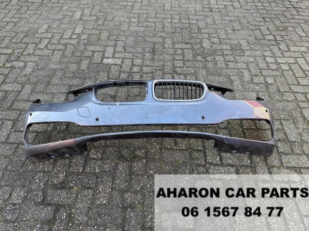 F30 F31 LCI Voorbumper PDC 7397622 facelift 3 Serie BMW 111, Gebruikt, Voor, Ophalen of Verzenden, Bumper