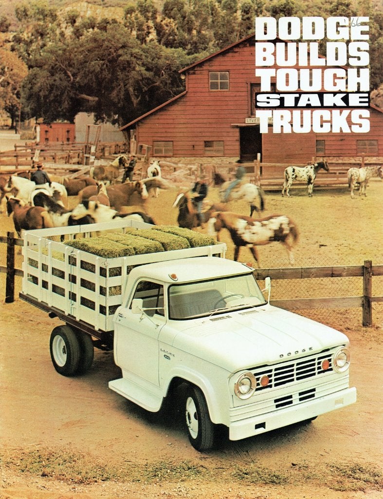 Folder Dodge Stake Trucks (1966), Boeken, Auto's | Folders en Tijdschriften, Gelezen, Overige merken, Verzenden