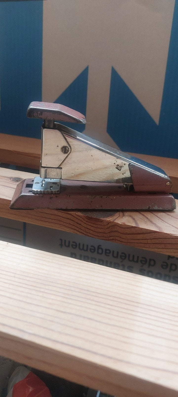 vintage nietmachine, Verzenden