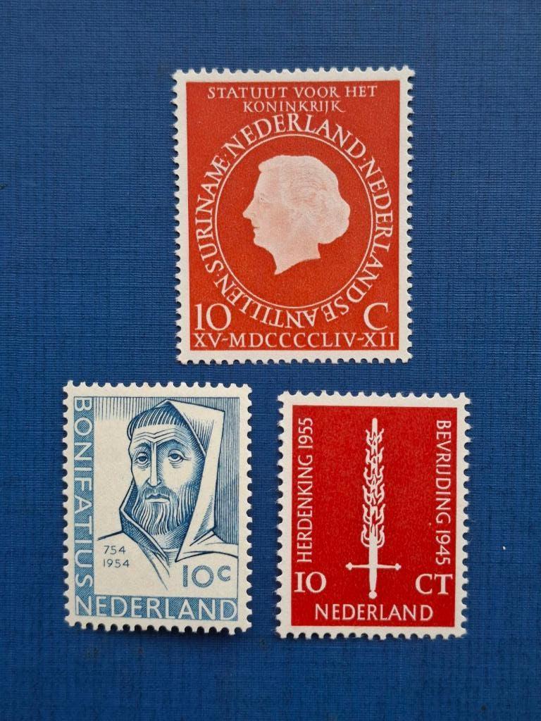 Postzegel NL 1954 en 55 PF 3 losse zegels oa Bonifacius, Postzegels en Munten, Postzegels | Nederland, Ophalen of Verzenden, Na 1940