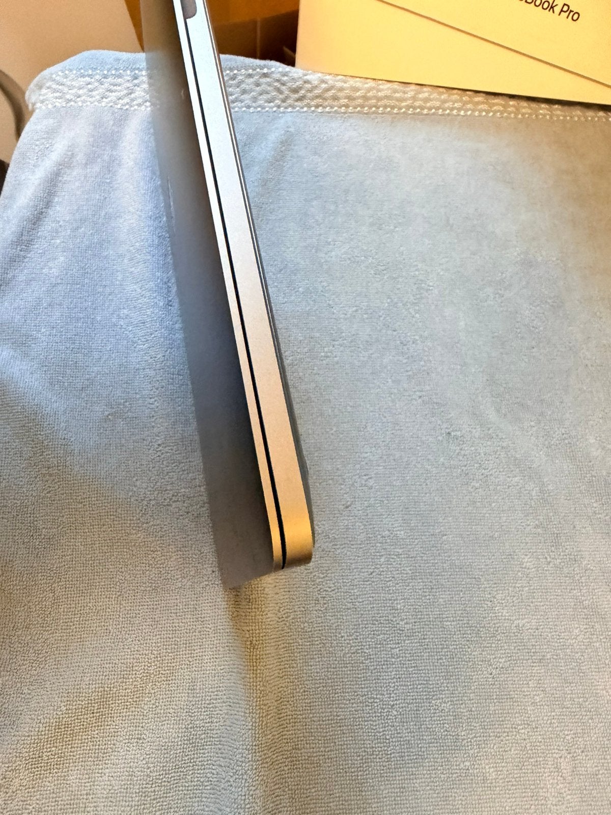 Foto 12 van Macbook pro 2019. 16 inch. 32 GB 512 GB