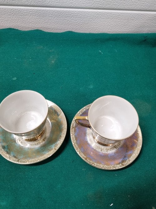 Kop en schotel blauw en groen parelmoer, Ophalen of Verzenden, 'T Olde Gre-j, Info@toldegrej.nl, Endepoelstraat 20f Didam